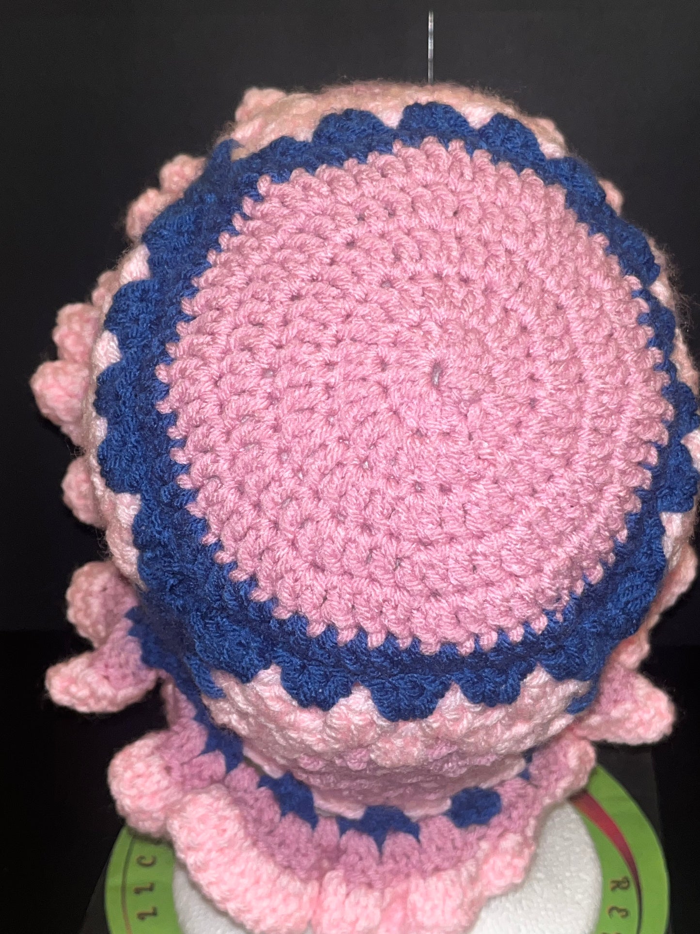 Granny square ruffle bucket hat
